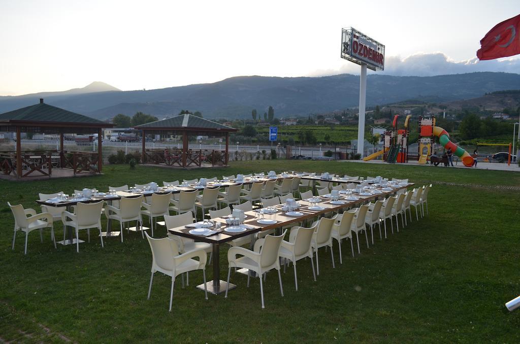 Ozdemir Hotel Pamukova Buitenkant foto