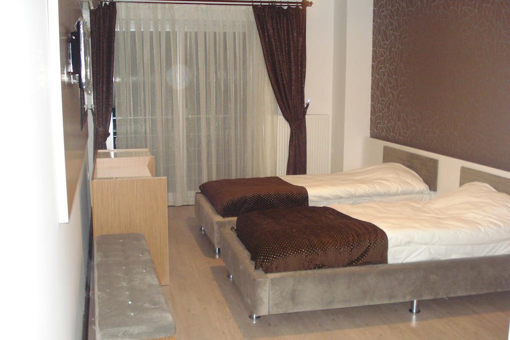 Ozdemir Hotel Pamukova Buitenkant foto